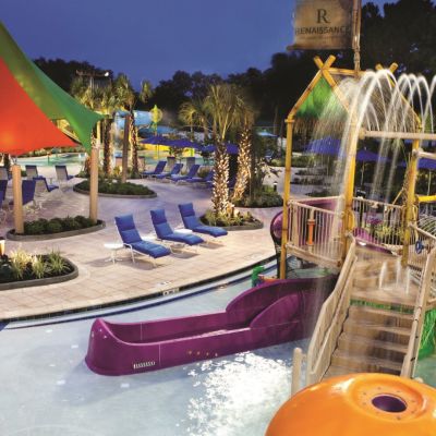 حمامات سباحة الفنادق والمنتجعات